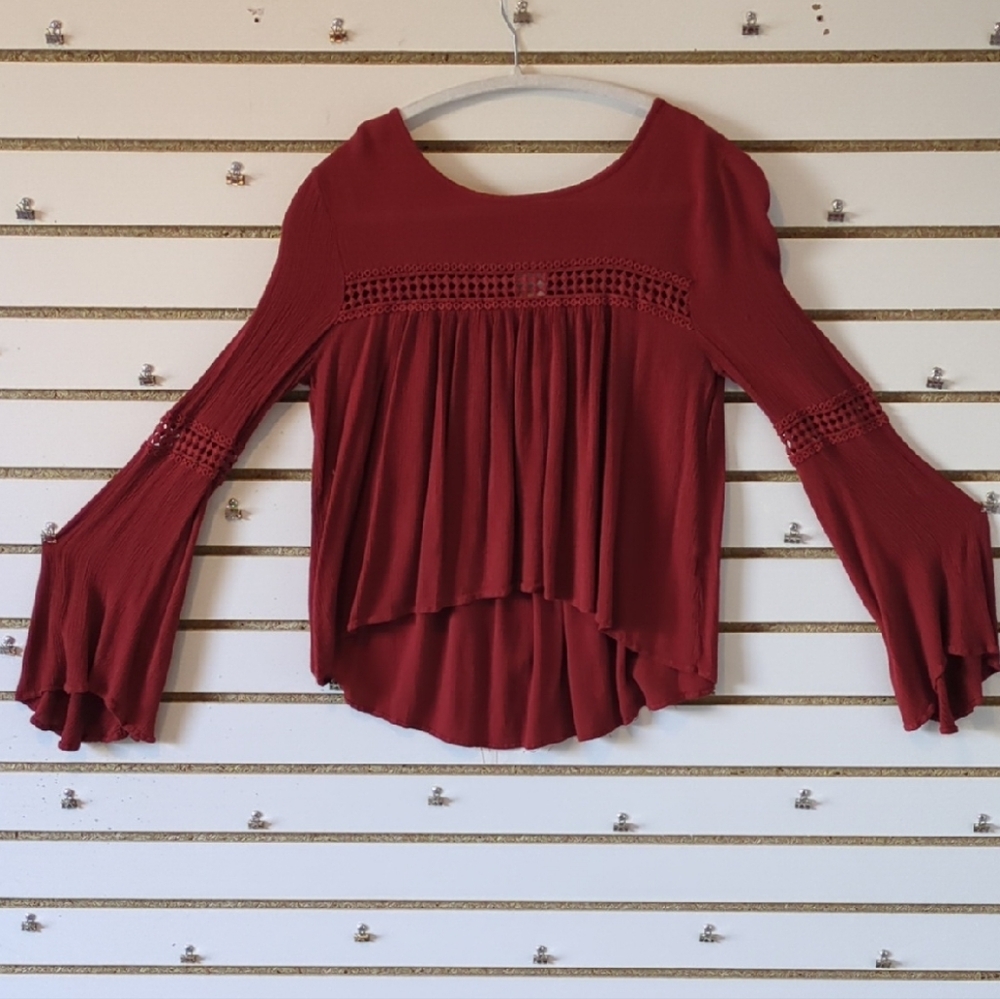 Chic Burgundy Blouse with Crochet Details